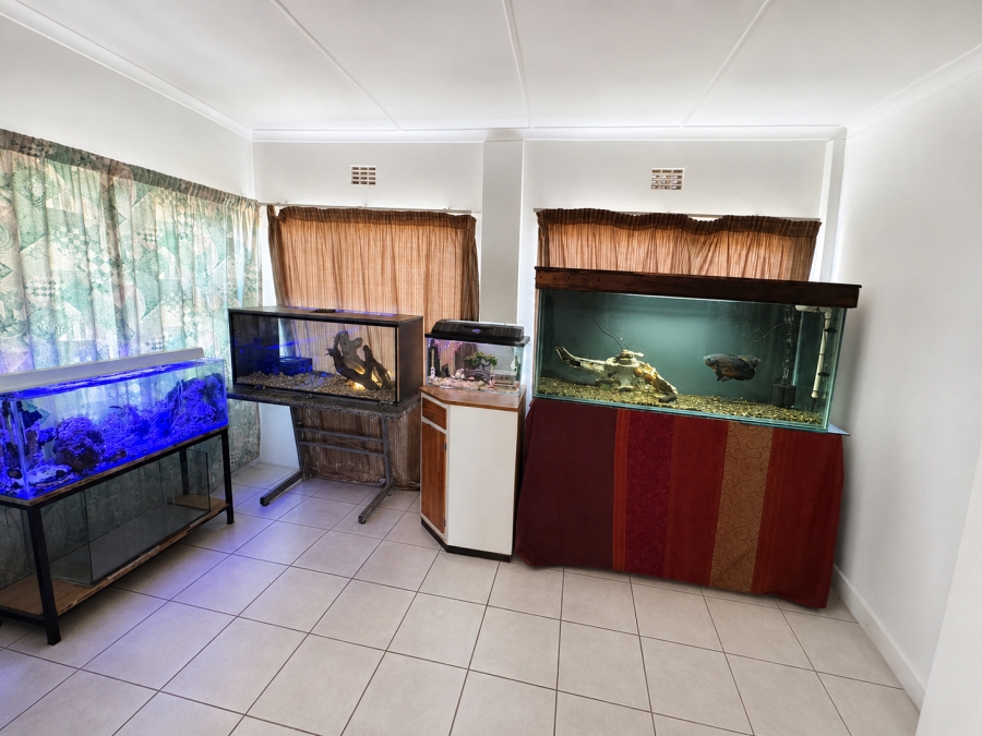 4 Bedroom Property for Sale in Highgate Eastern Cape
